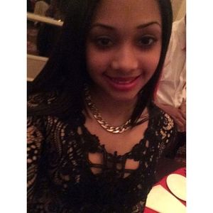 Meet your Posher, Sheila